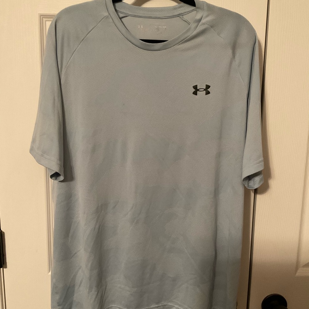 Under Armour Men's Sky Blue Short Sleeve Tee